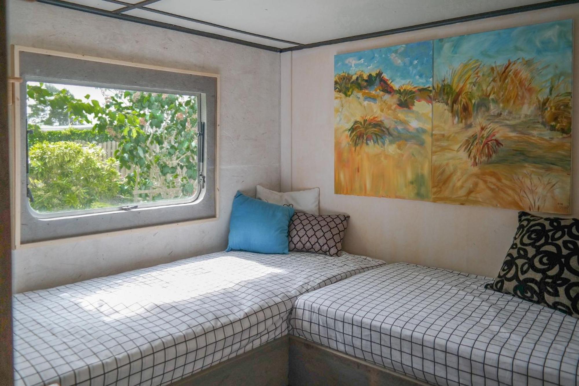 Het Kleine Huis Mobile Home By The Harbour And The Lauwersmeer Anjum Exterior foto